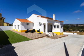 Moinho D'ouro Residence by ACasaDasCasas